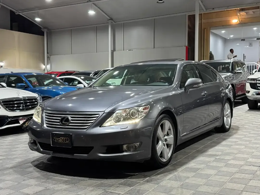 2012 Lexus LS 460