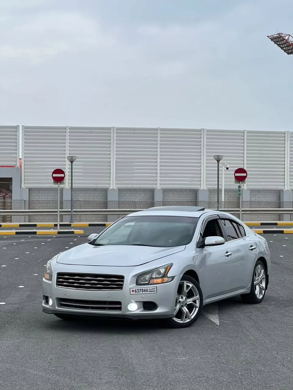 2015 Nissan Maxima Full Option