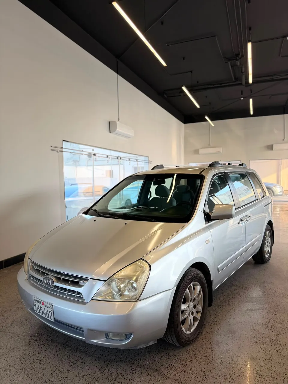 2008 Kia Carnival Mid Option