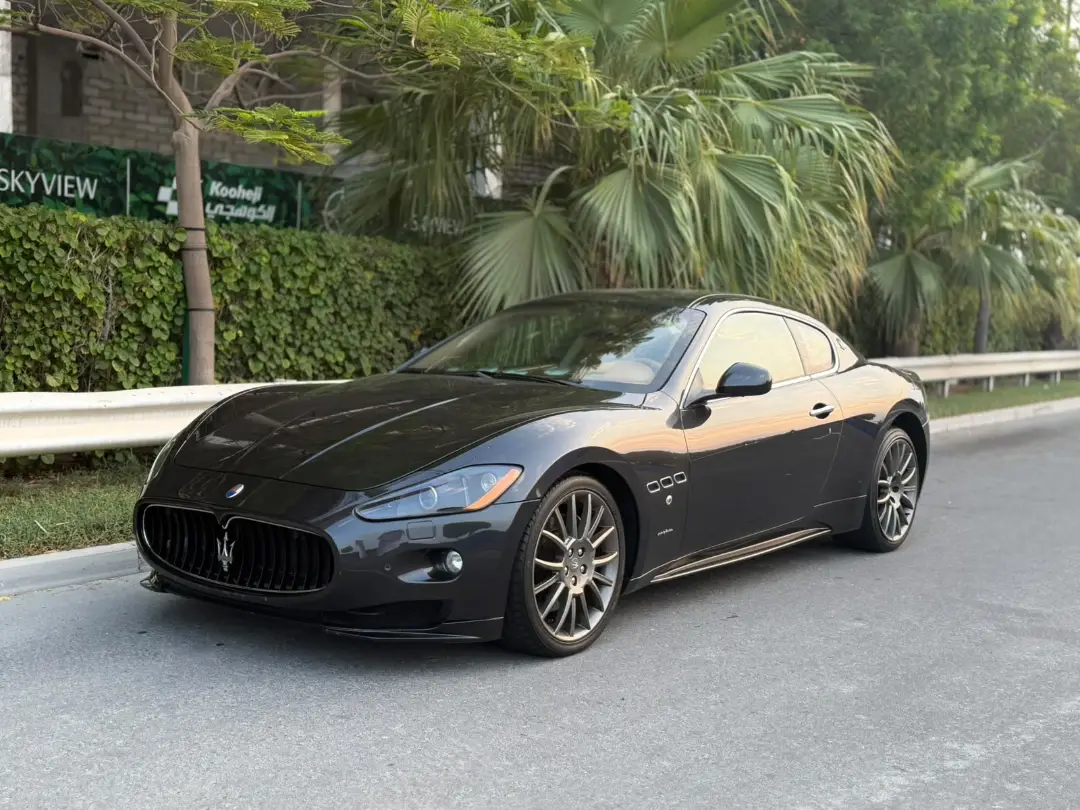 2012 Maserati GranTurismo V8