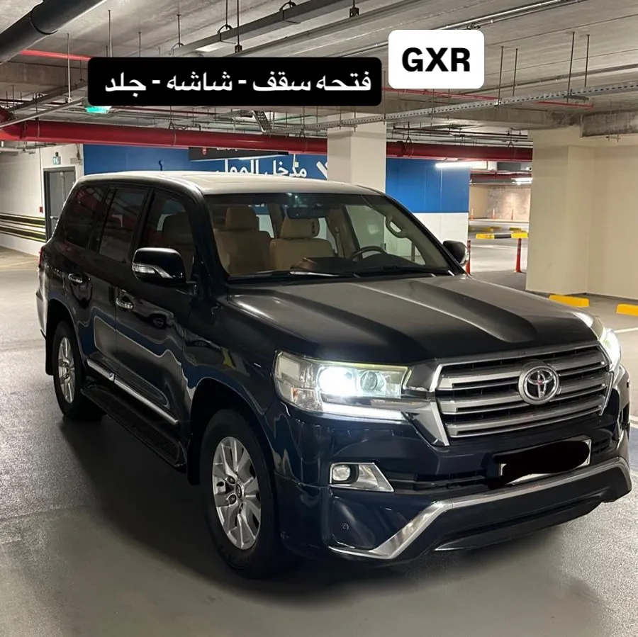2016 Toyota Land Cruiser GXR