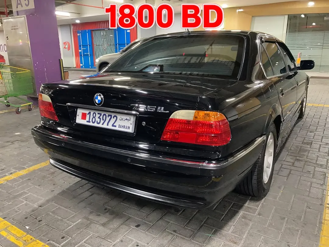 2000 BMW 7 Series 735