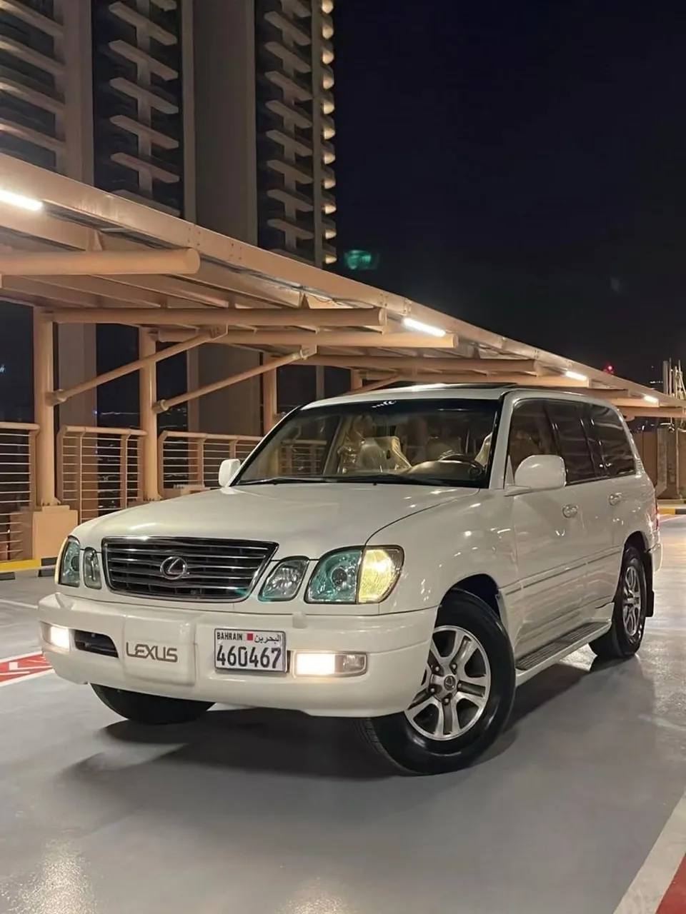 2000 Lexus LX 470