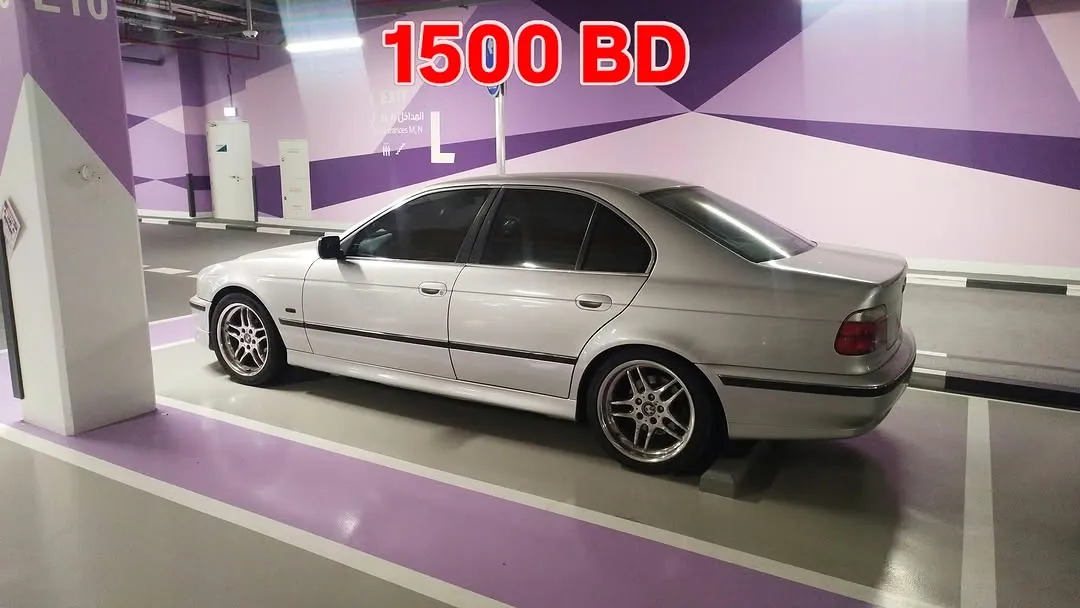 2000 BMW 5 Series 525