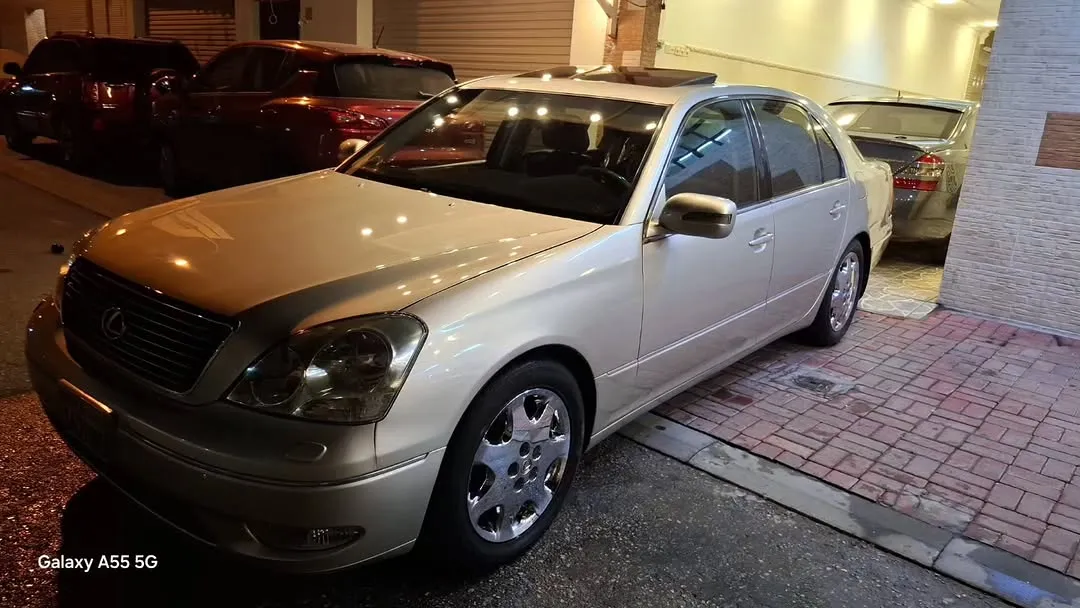 2003 Lexus LS 430