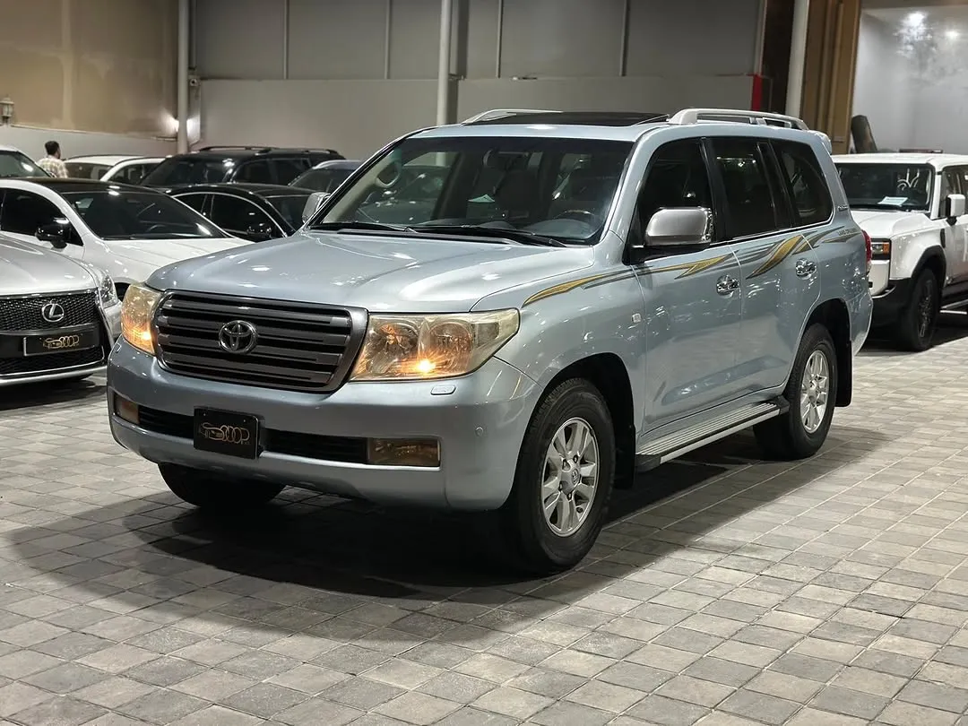 2011 Toyota Land Cruiser GXR