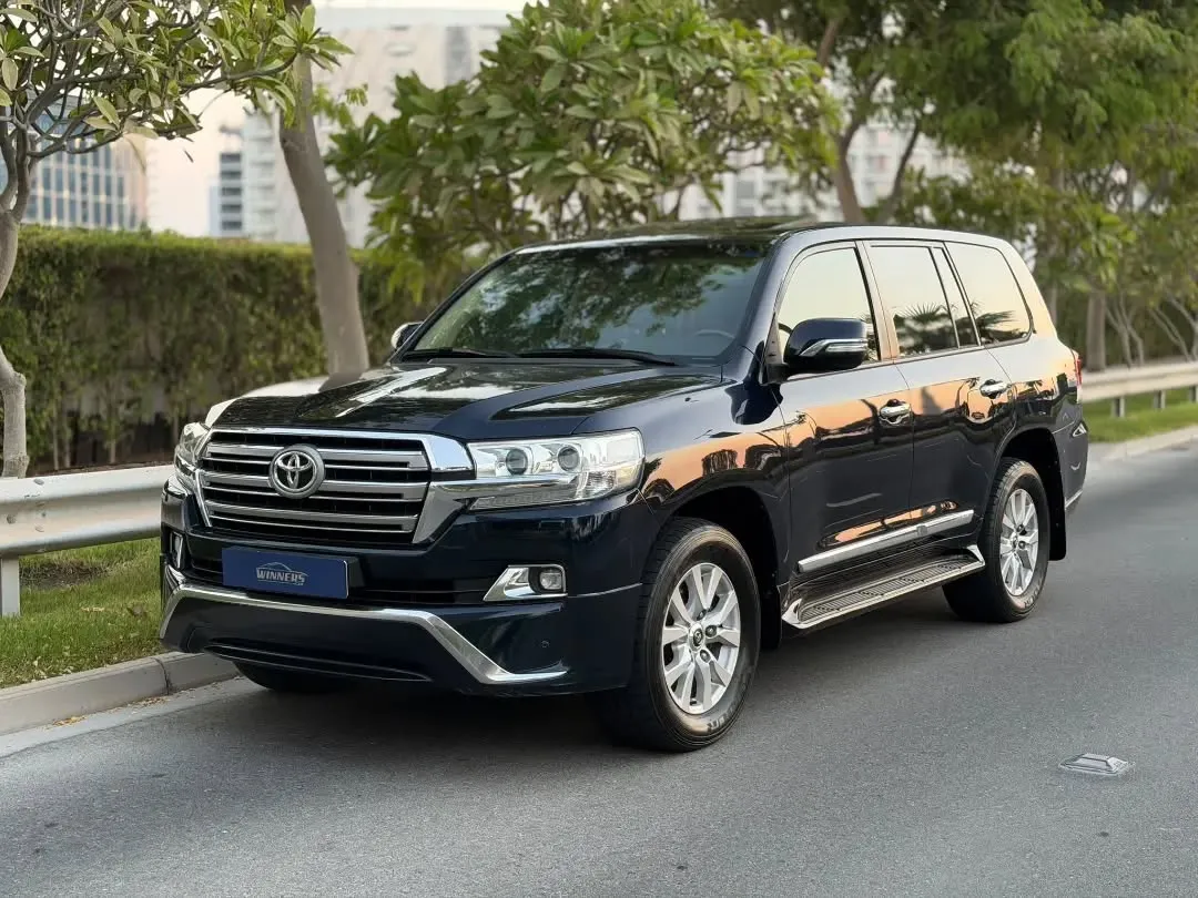 2016 Toyota Land Cruiser GXR