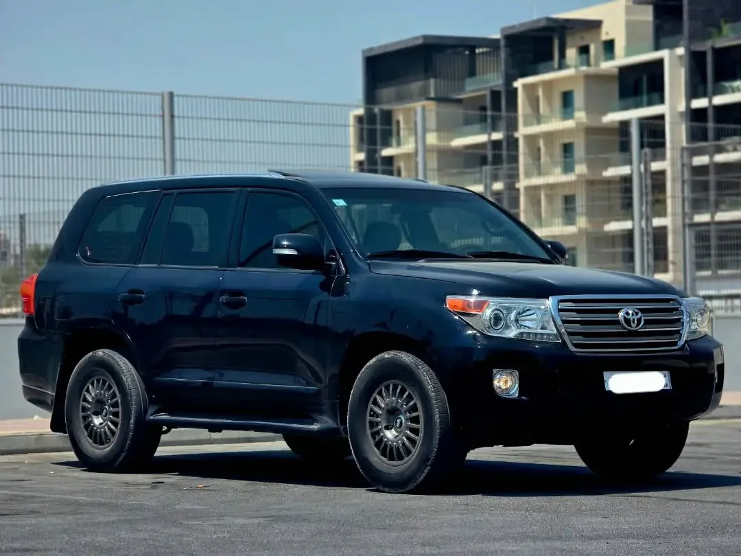 2012 Toyota Land Cruiser GXR