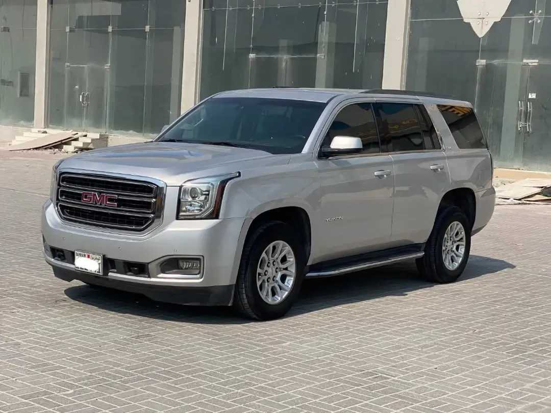 2018 GMC Yukon mid trim