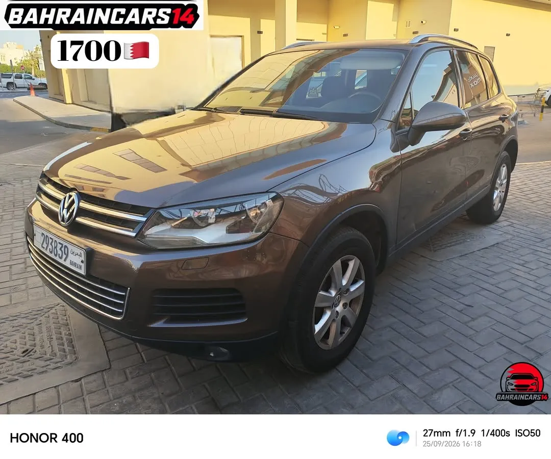2012 Volkswagen Touareg Mid Option