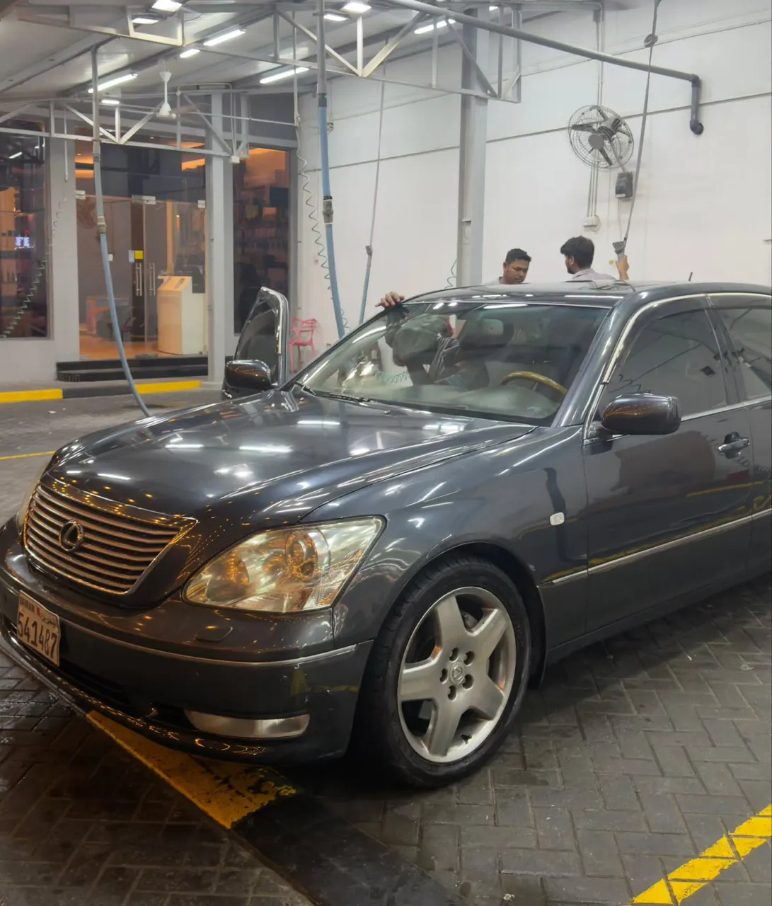 2005 Lexus LS 430