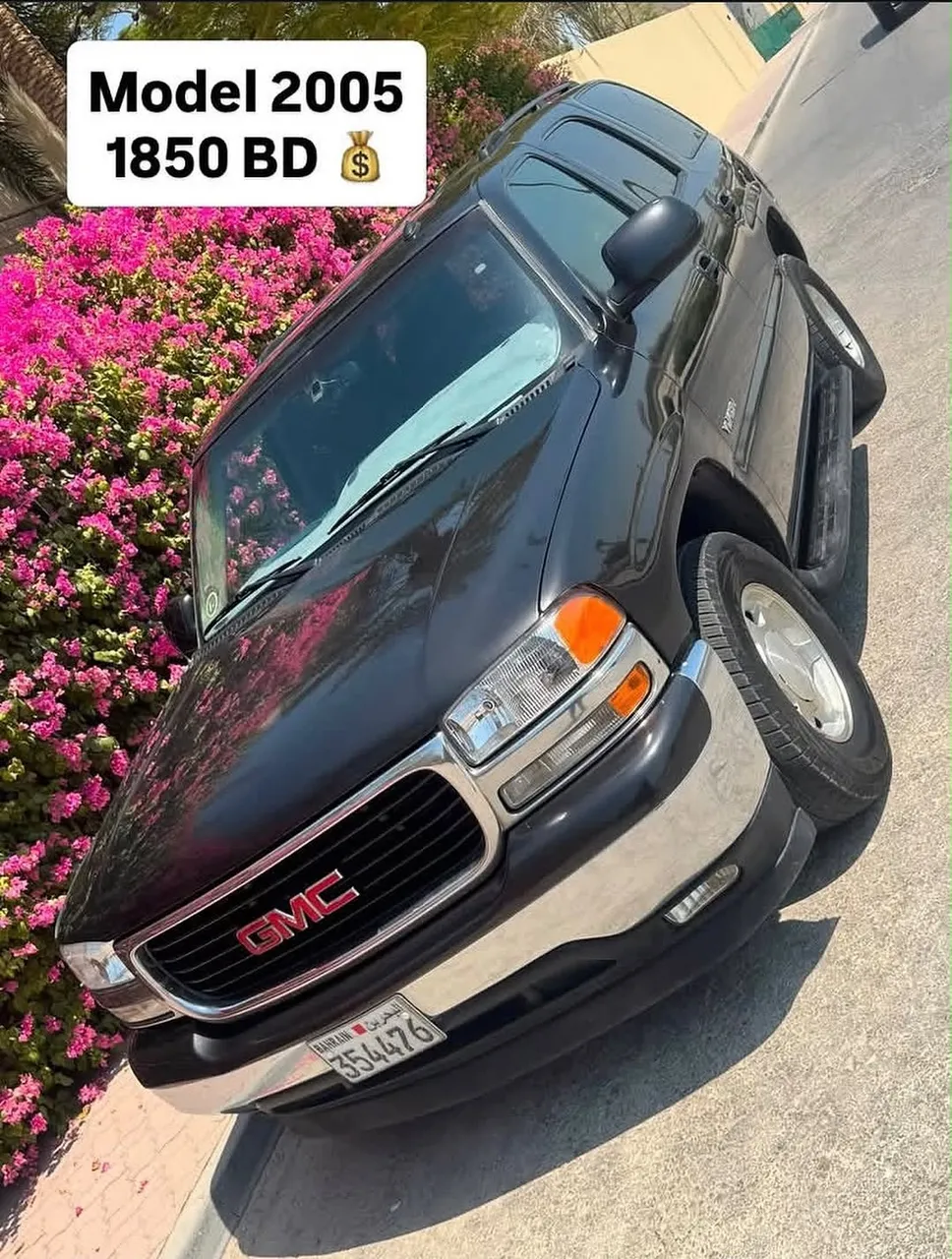2005 GMC Yukon Standard
