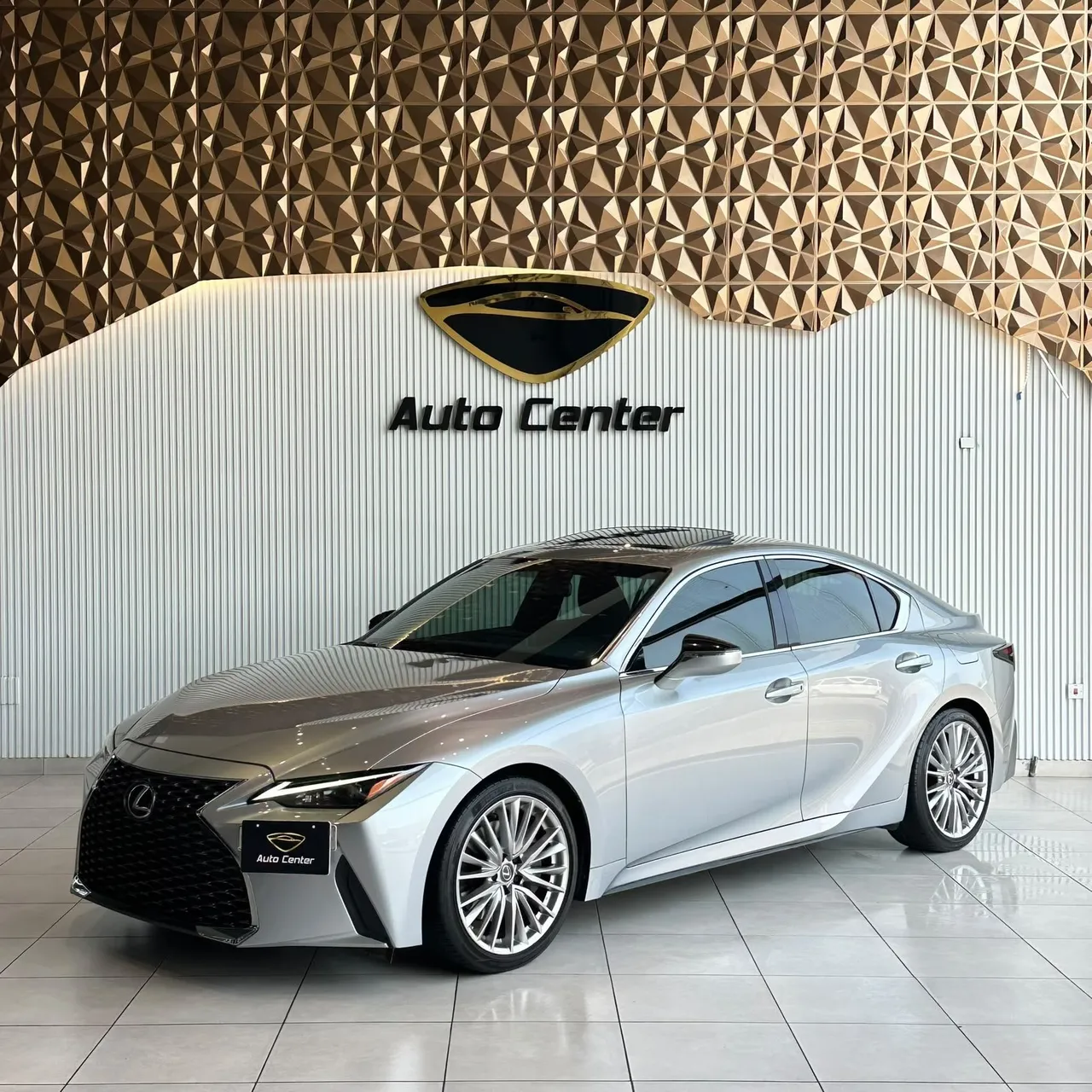 2024 Lexus IS 350