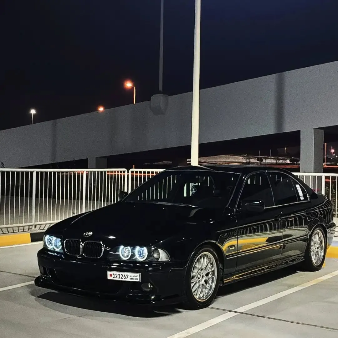 2002 BMW 5 Series 540i