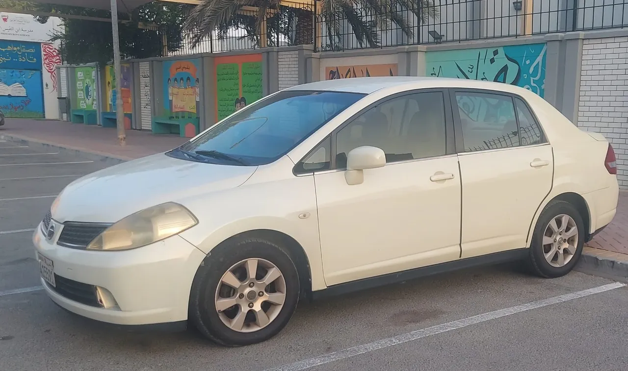 2008 Nissan Tiida
