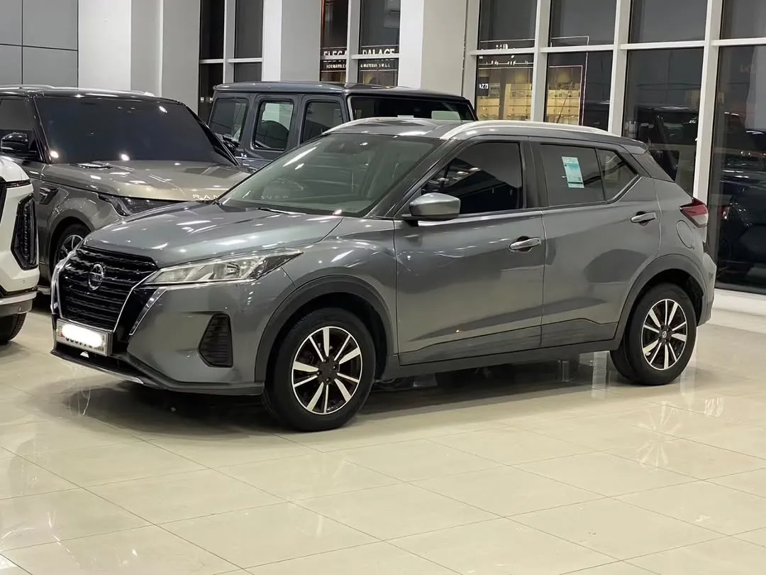 2021 Nissan Kicks Mid Option
