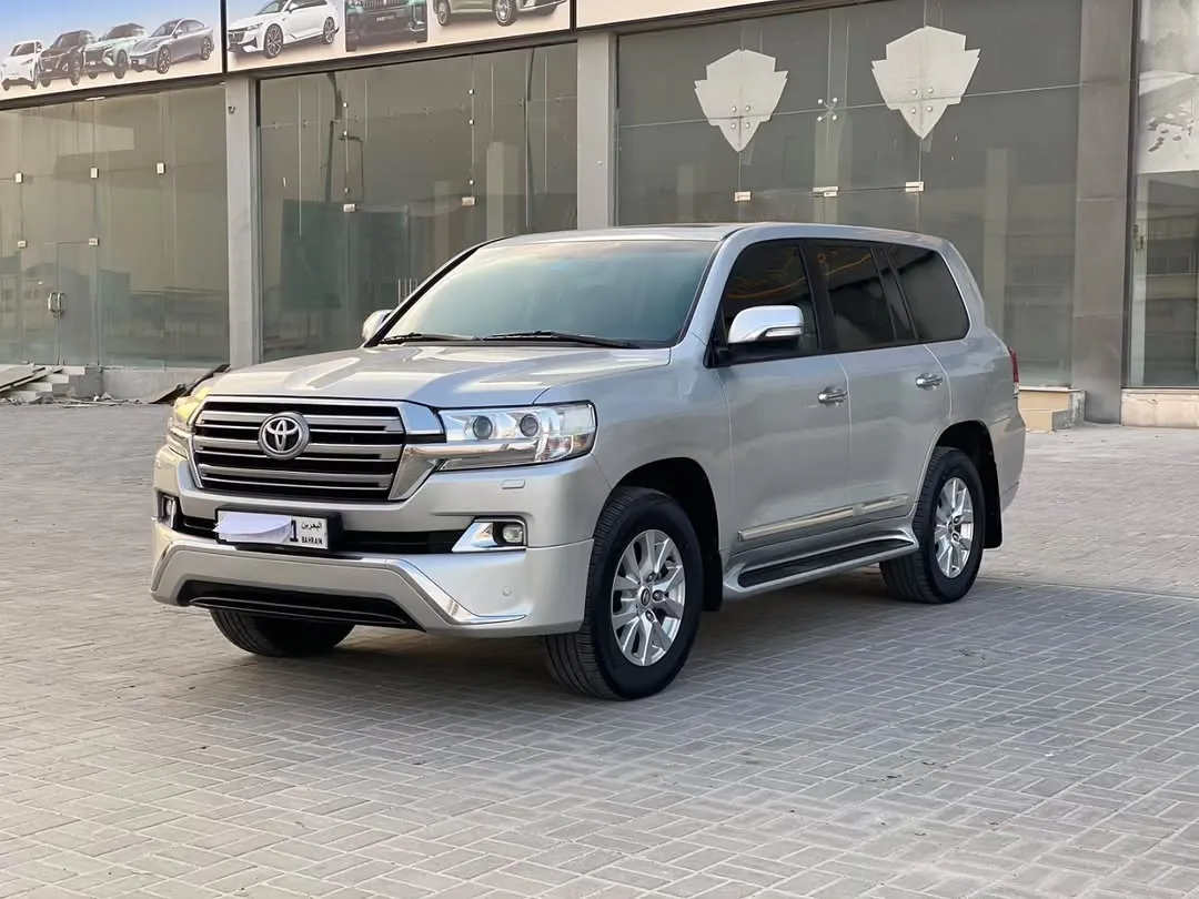 2016 Toyota Land Cruiser GXR