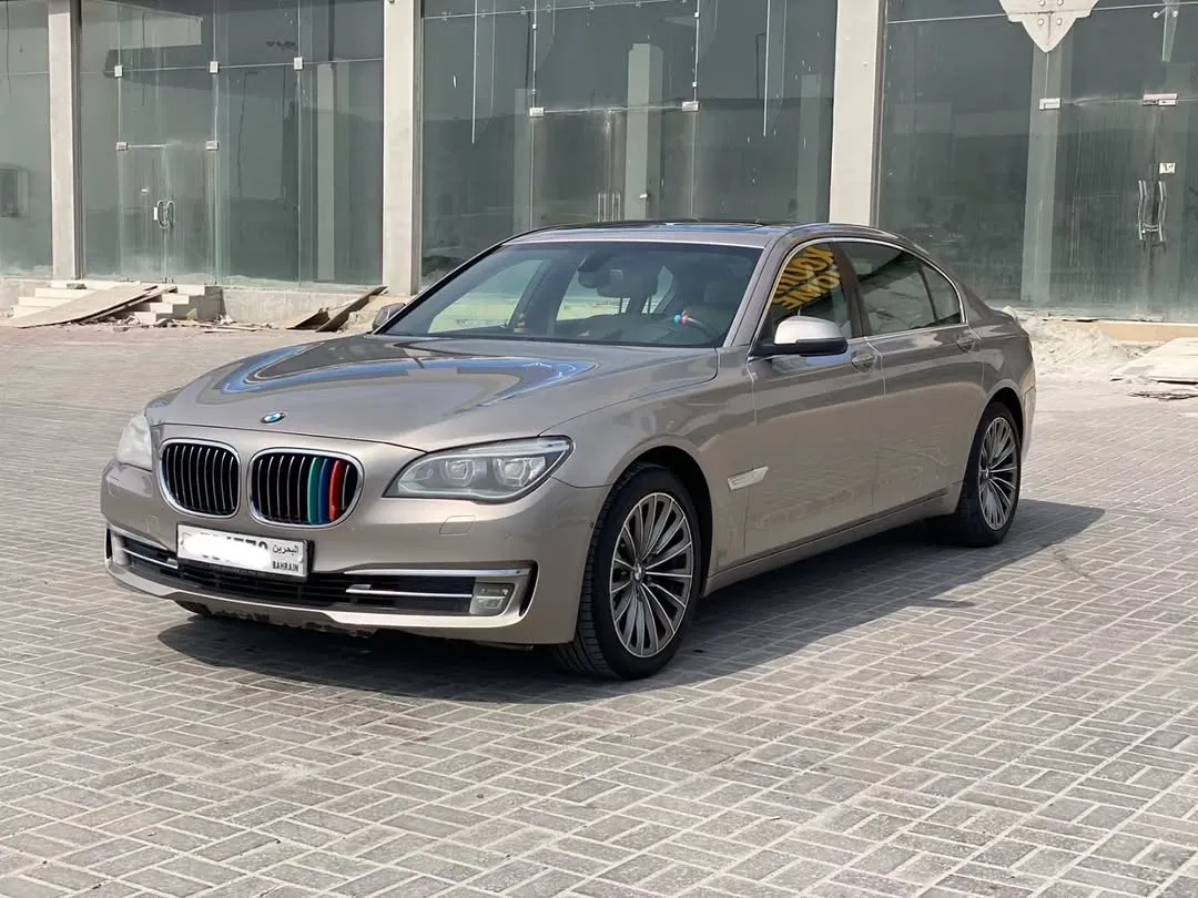 2015 BMW 7 Series 730