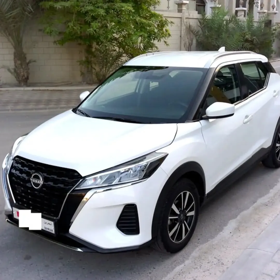 2024 Nissan Kicks Mid-Option