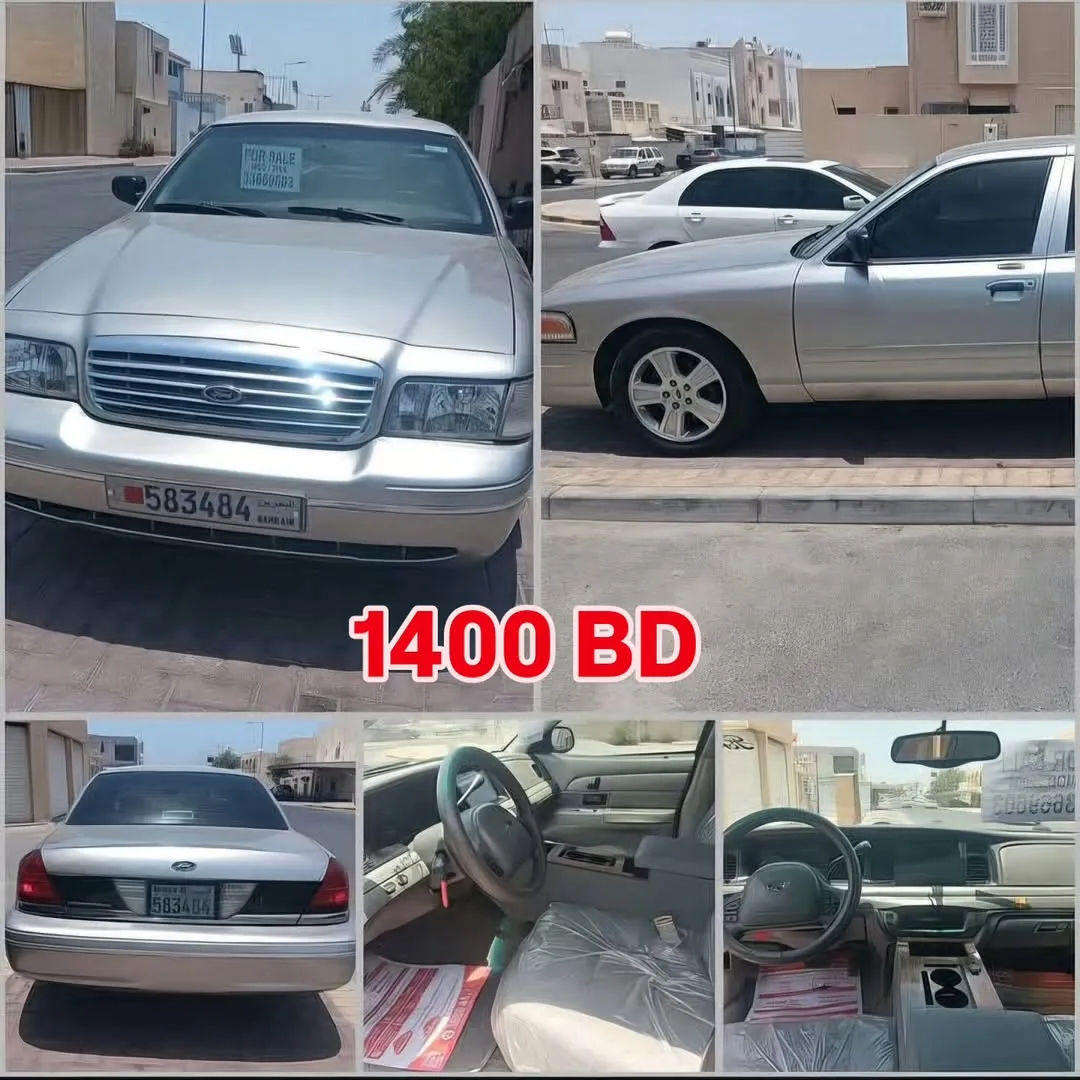 2004 Ford Crown Victoria LX