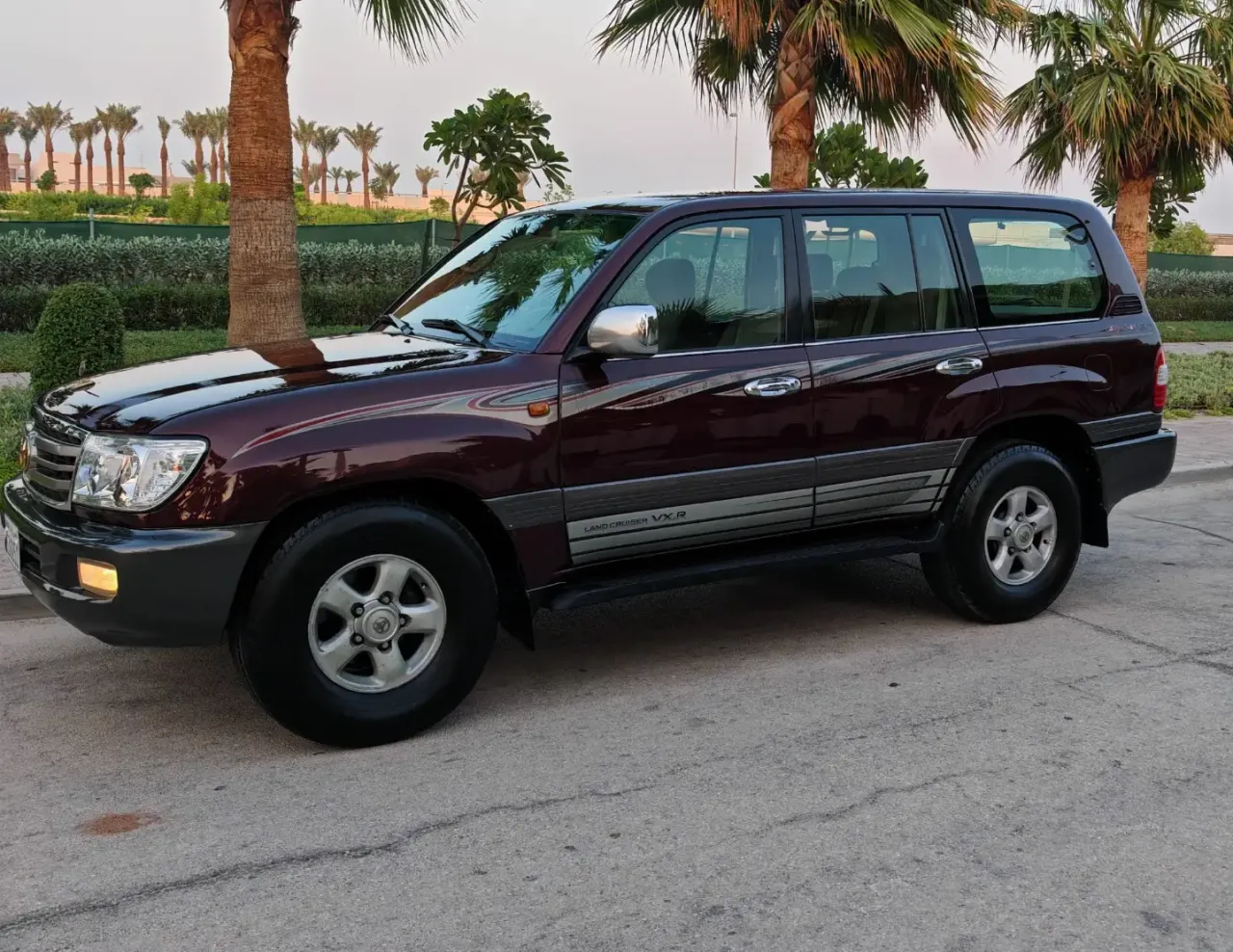 2000 Toyota Land Cruiser VXR