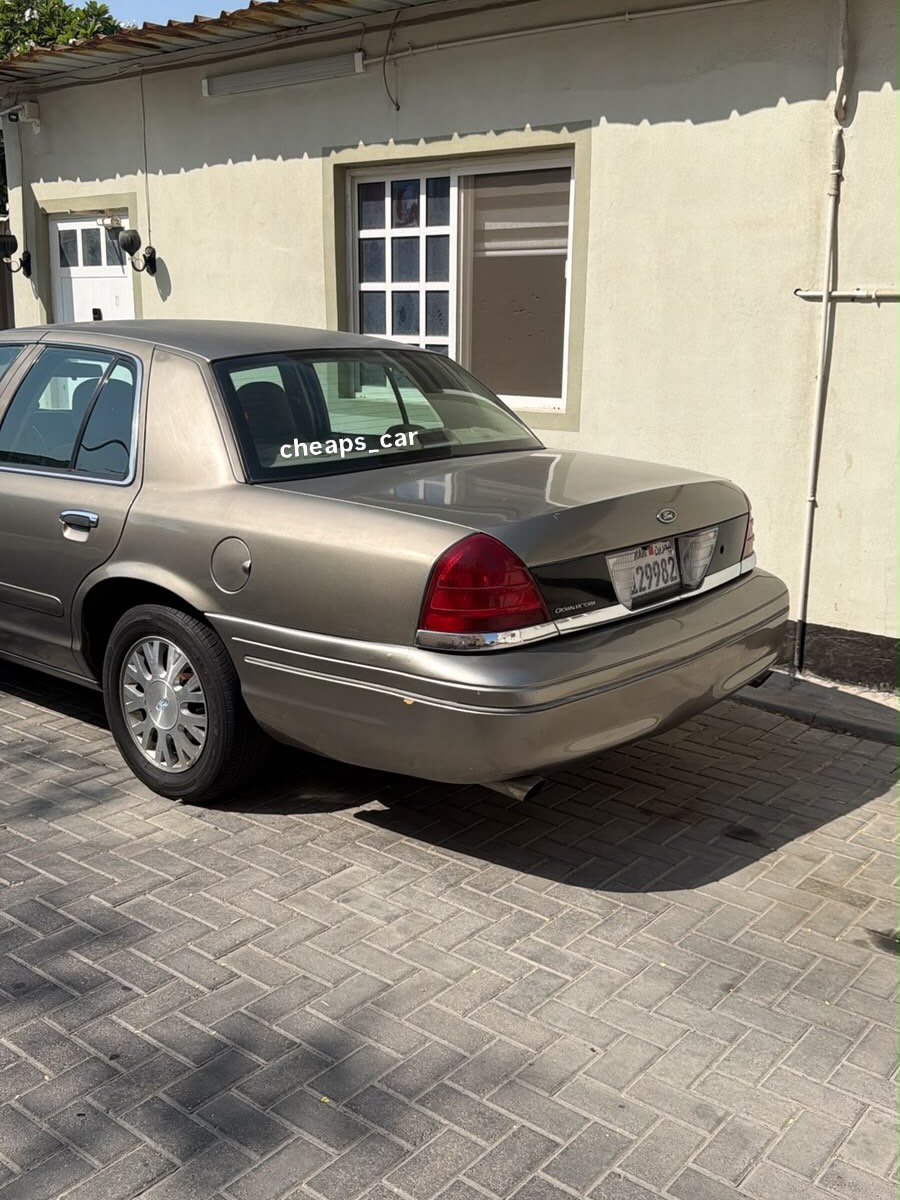 2005 Ford Crown Victoria