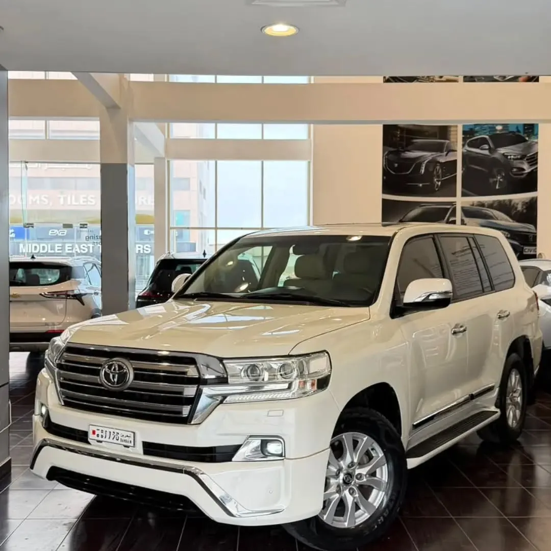 2016 Toyota Land Cruiser GXR