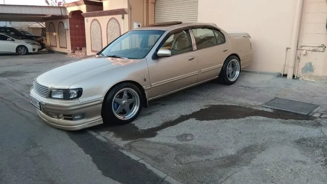 1998 Nissan Maxima No. 1 (Full Option)