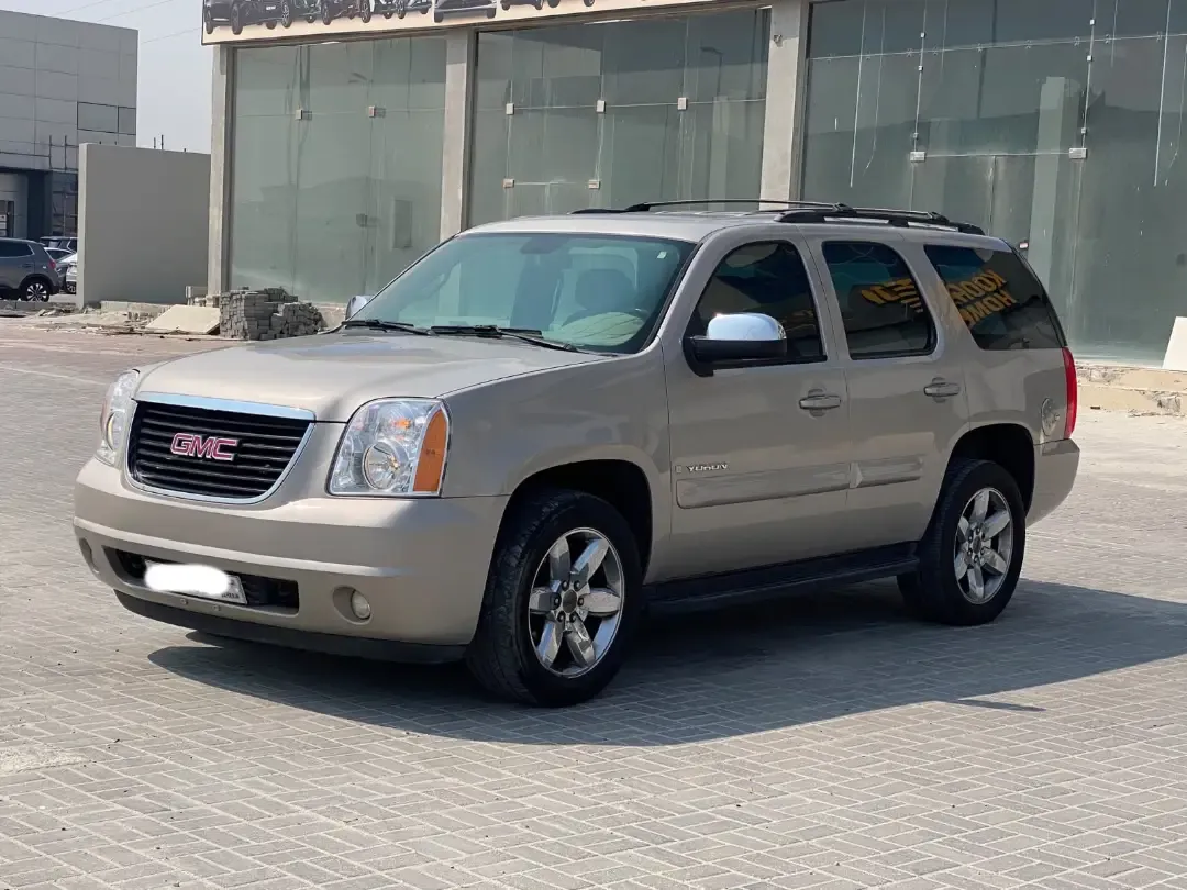 2008 GMC Yukon Mid Option