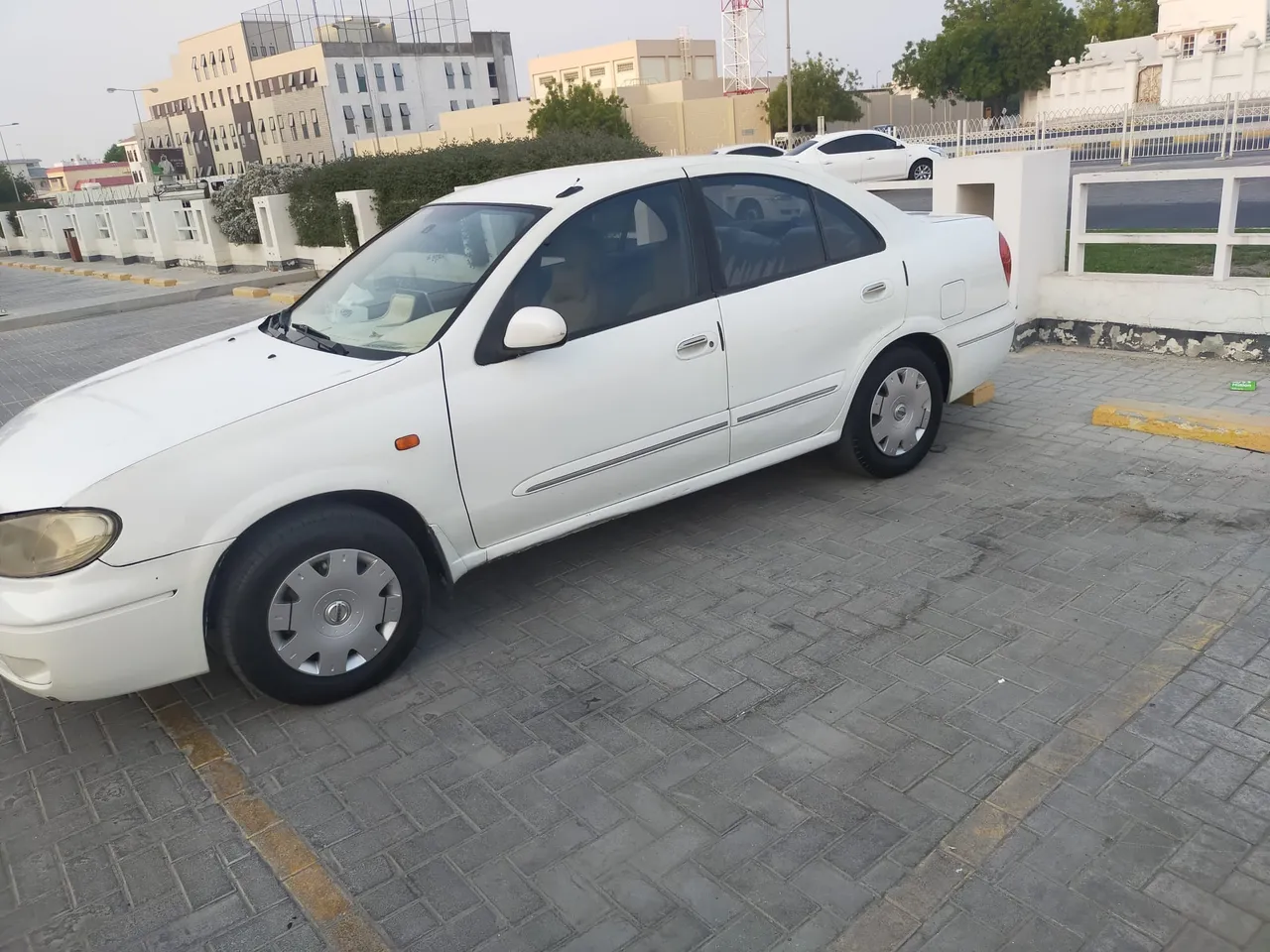 2005 Nissan Sunny