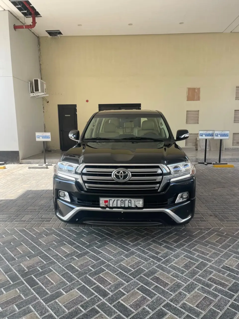 2016 Toyota Land Cruiser GXR