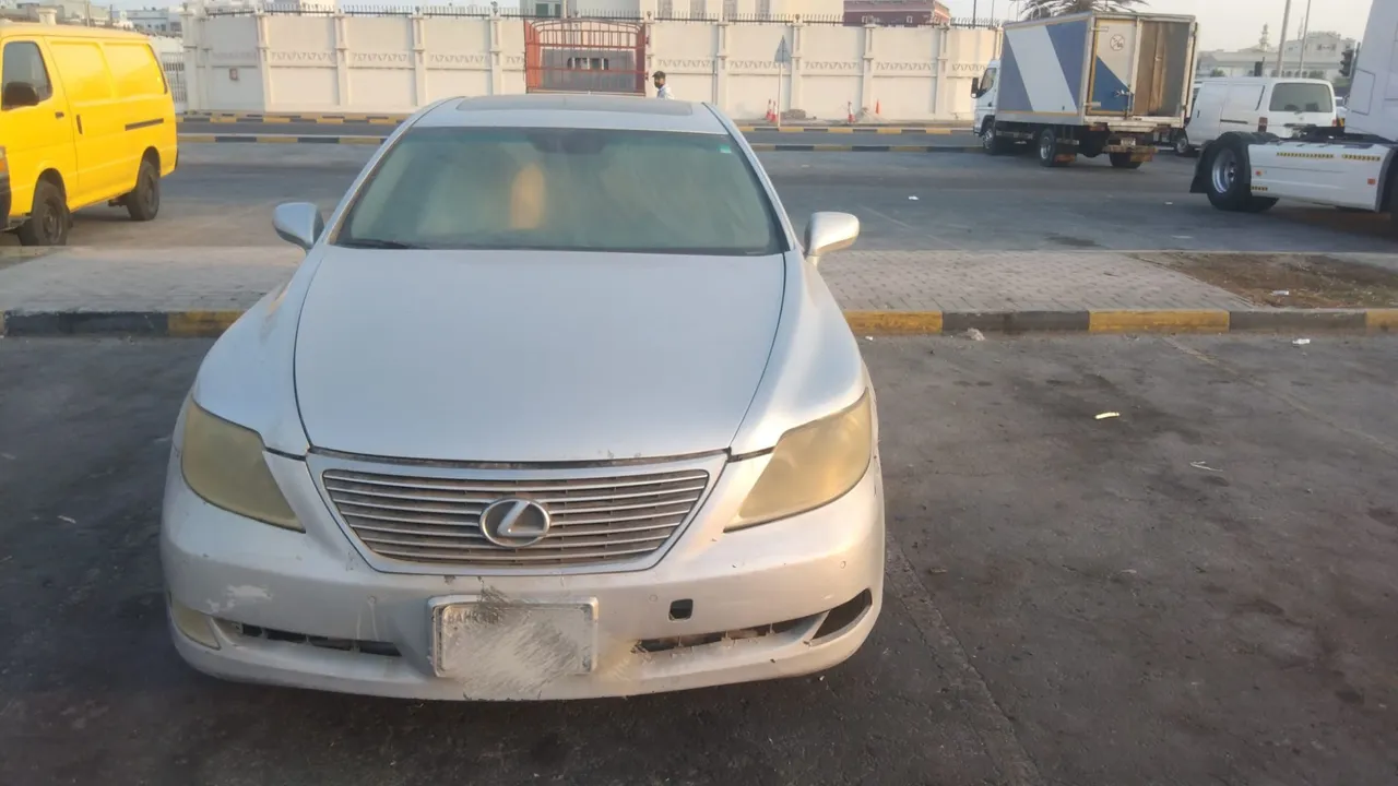 2007 Lexus LS 460
