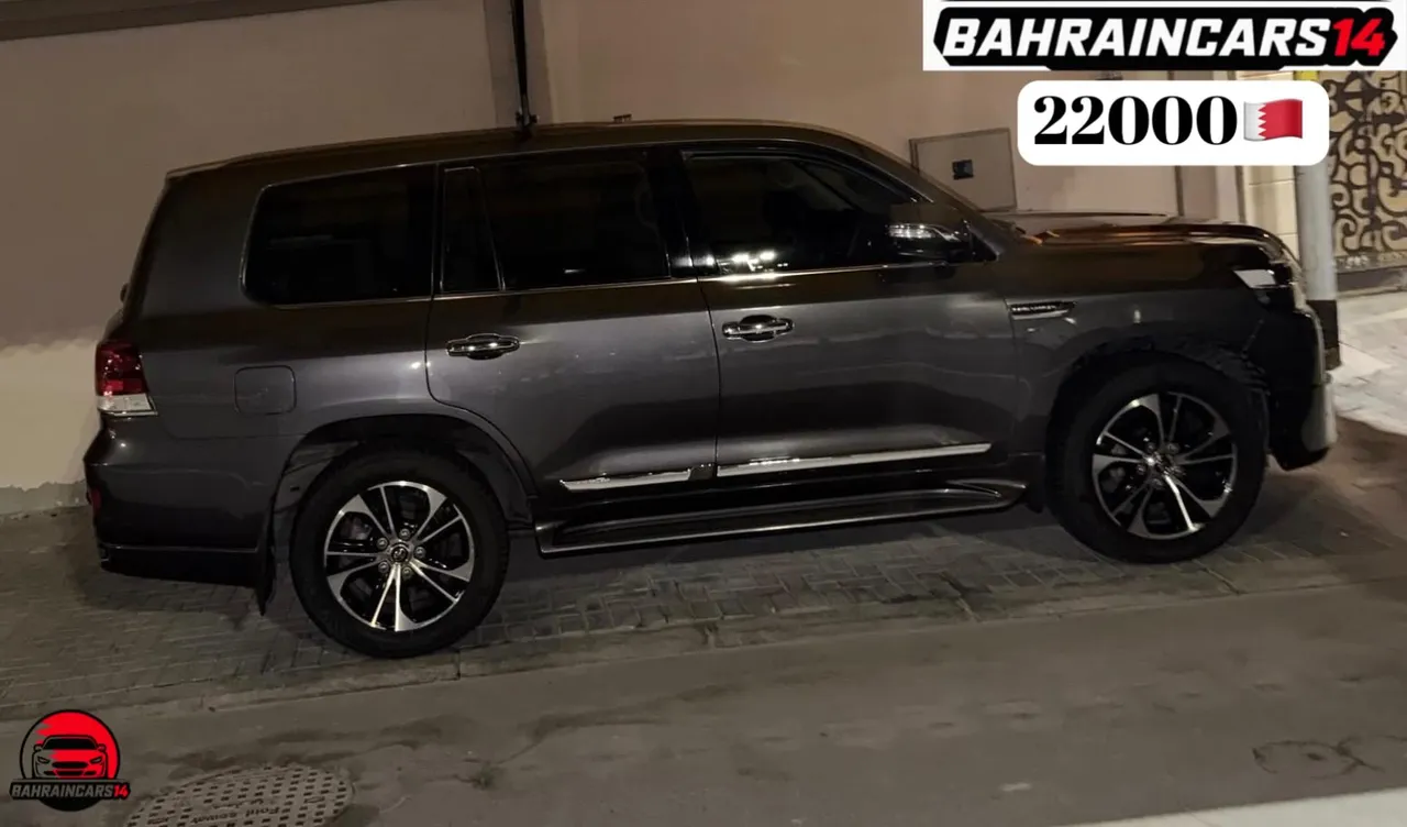 2021 Toyota Land Cruiser GXR