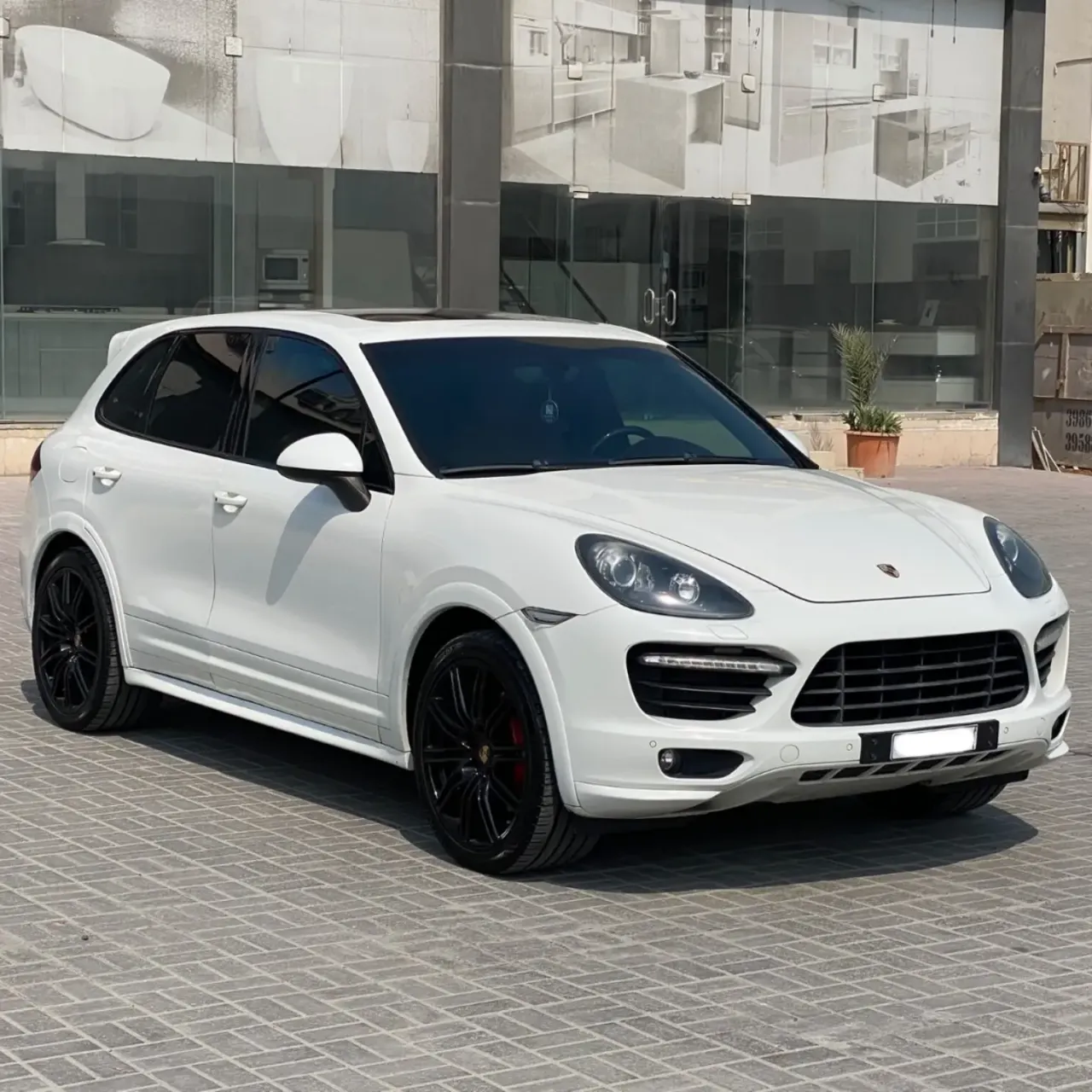 2014 Porsche Cayenne GTS