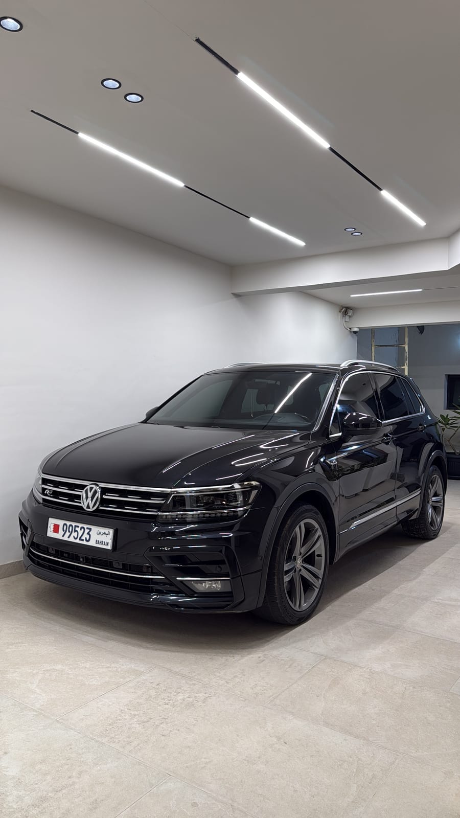2019 Volkswagen Tiguan R-Line