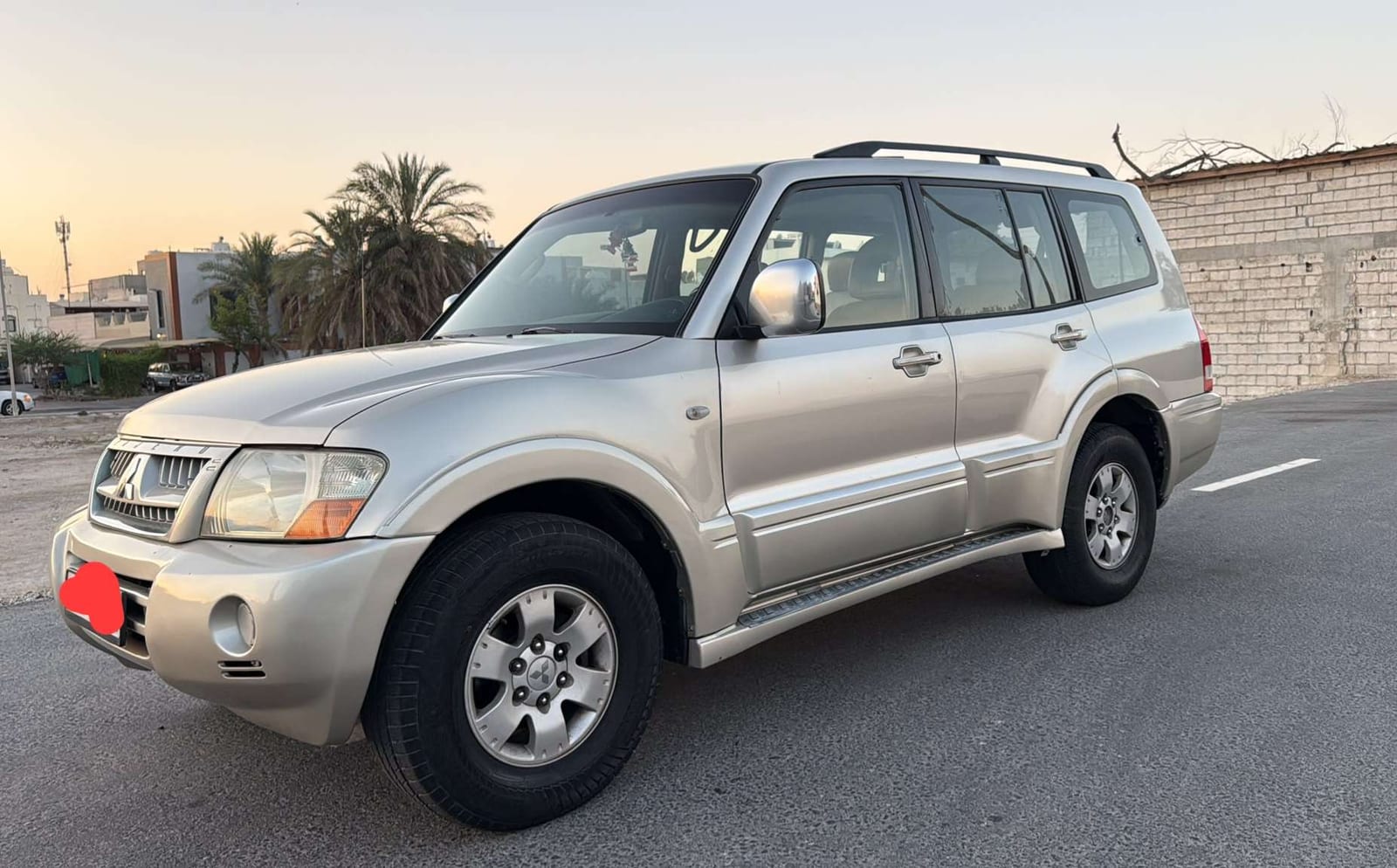 2006 Mitsubishi Pajeroio